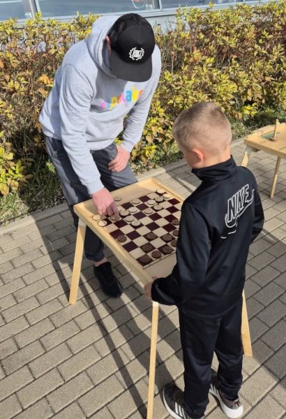 Gry drewniane - szachy i warcaby